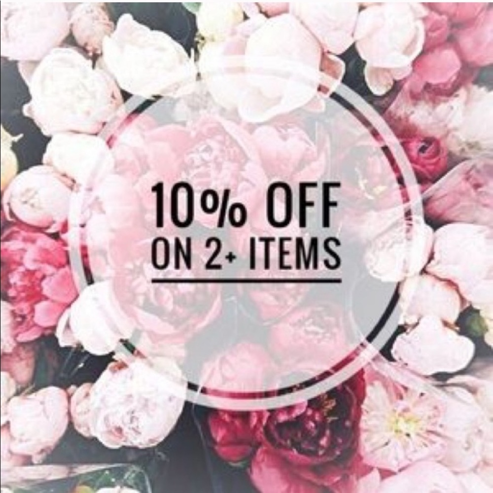 10% off bundles 2 or more !💖🛍